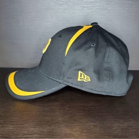 New Era 9Forty Pittsburgh Pirates Cap Snap Back Black Color - Picture 2 of 5